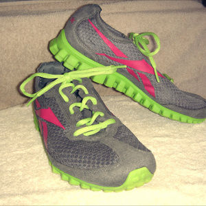 Reebok Realflex Sneakers
